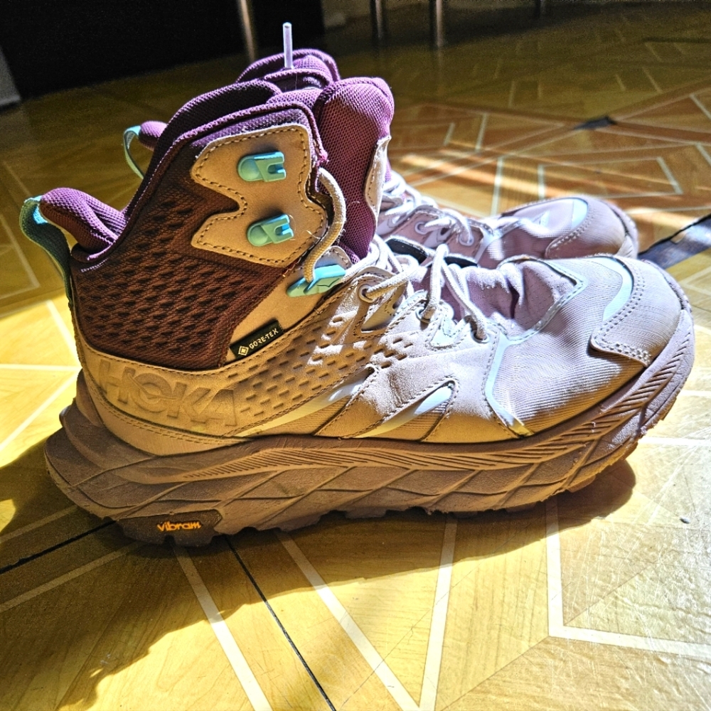 Hoka Anacapa High-Top Hiking Boots